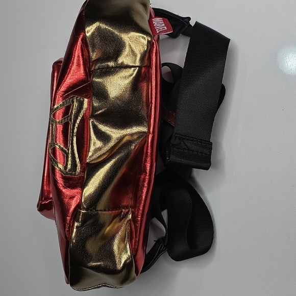 345. Disney Parks Marvel Spider-Man: No Way Home belt bag or fanny pack - Picture 4 of 8